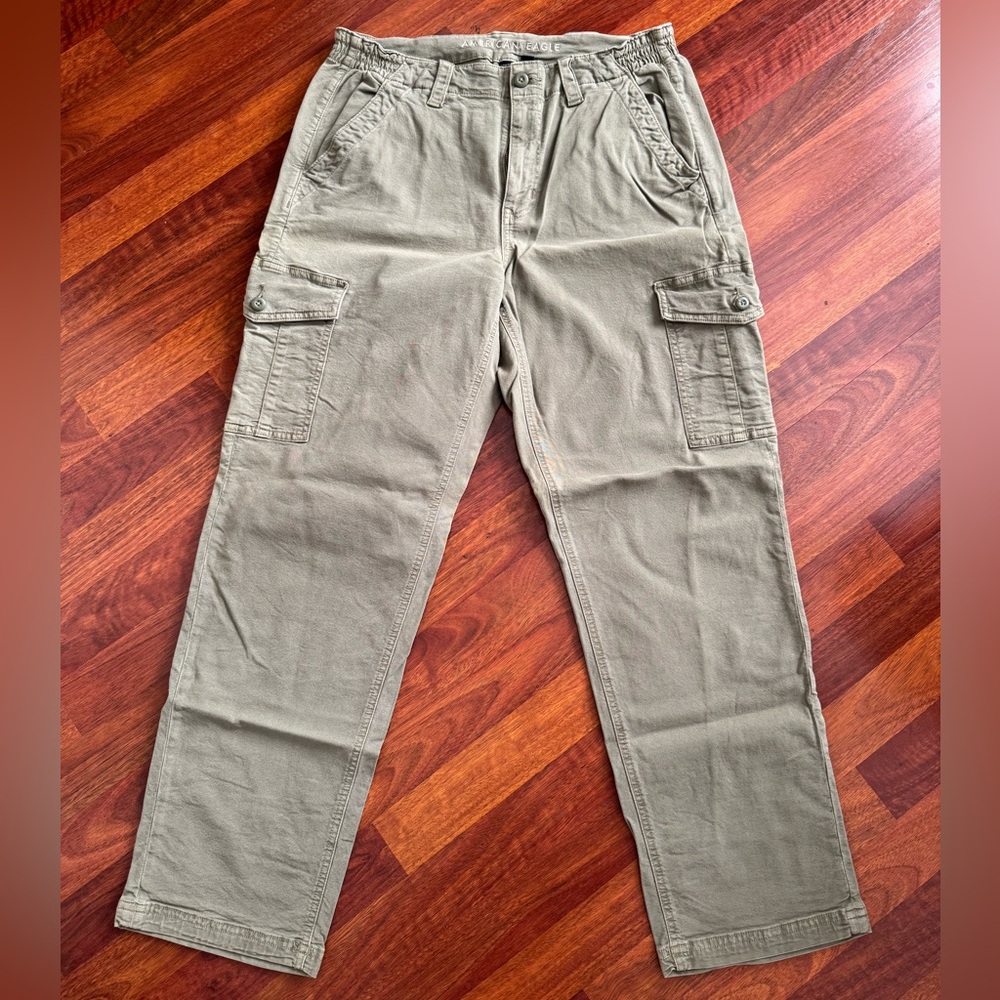 American Eagle Cargo Pants